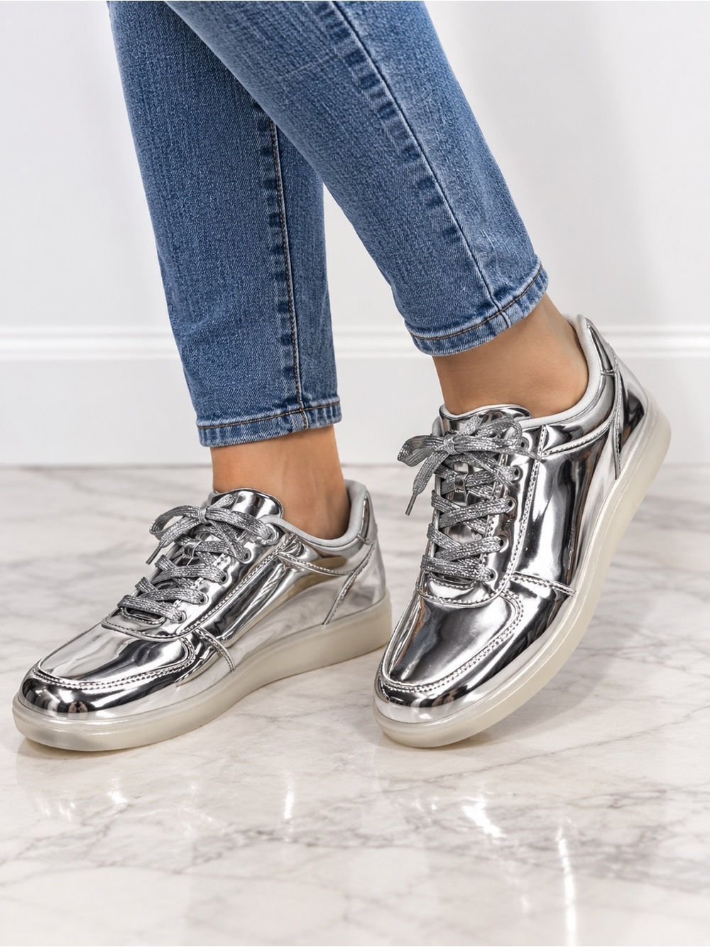 Forever Silver Metallic Platform Sneakers Women’s Size 9 Chrome Y2K